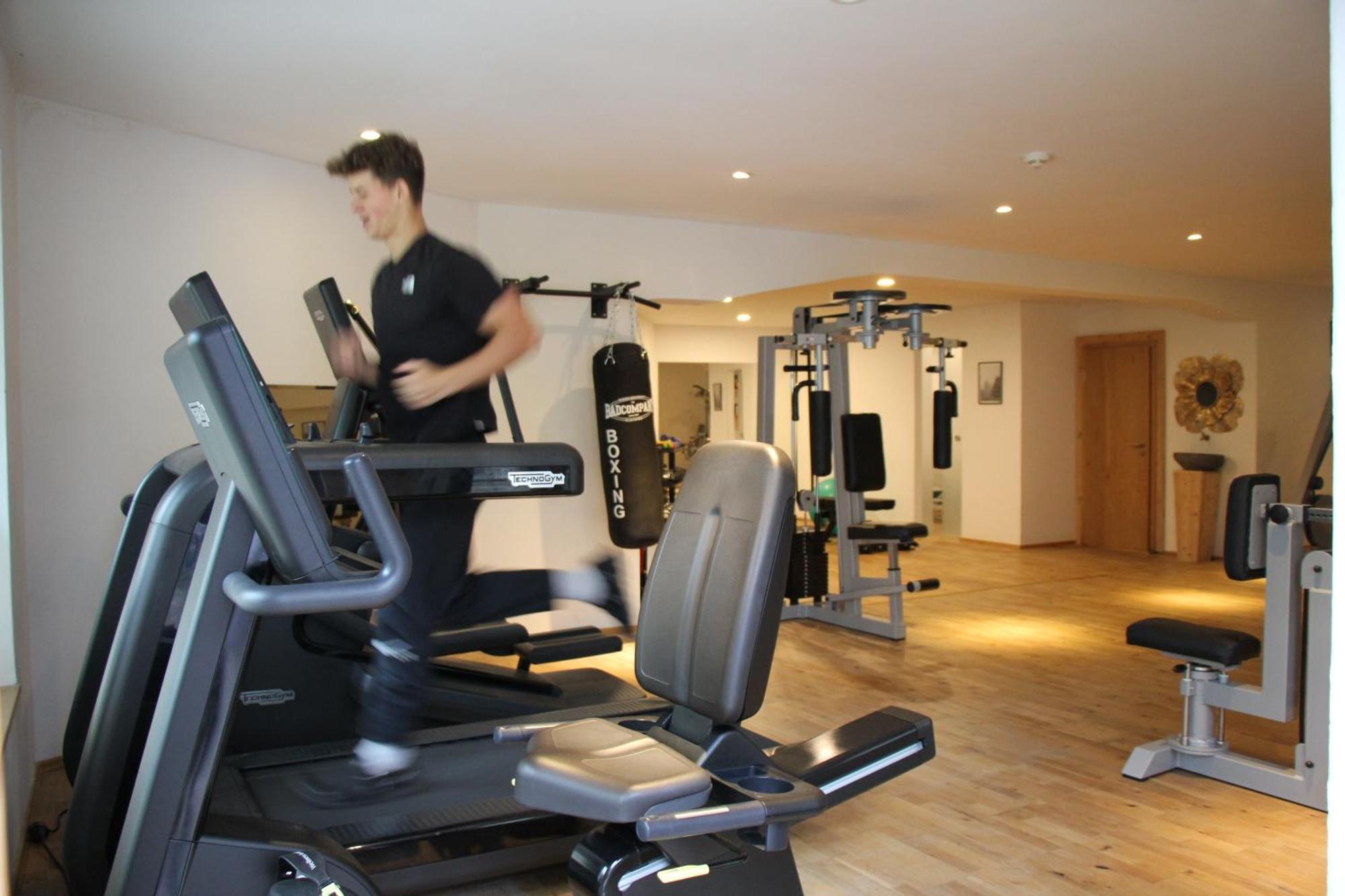 Monte Tirol - Hotel apartamentowy 4*