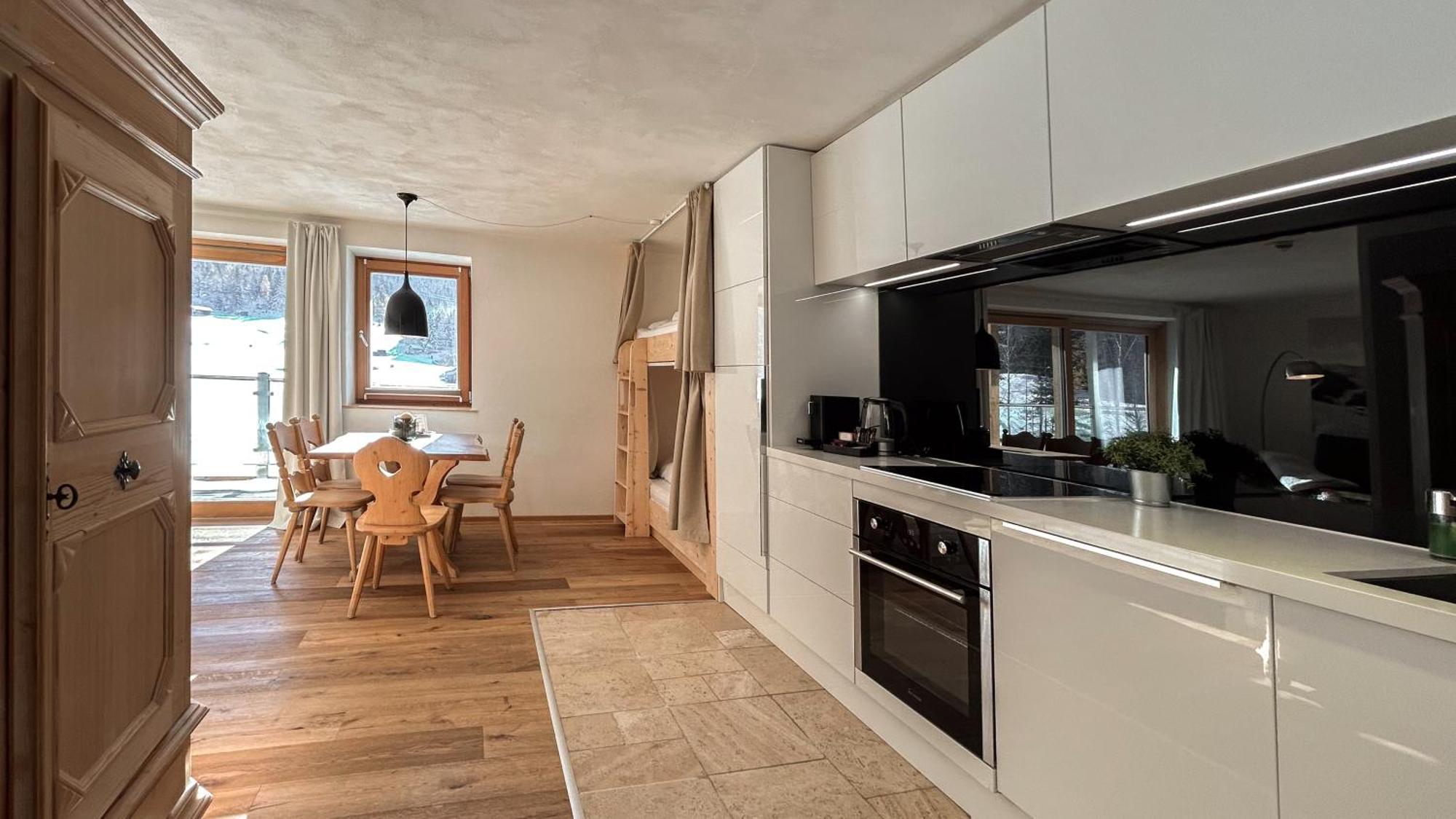 Aparthotel Monte Tirol -
